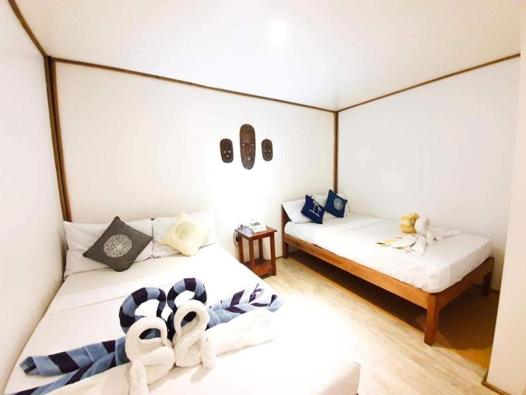 Keira Backpackers Hotel El Nido Eksteriør billede
