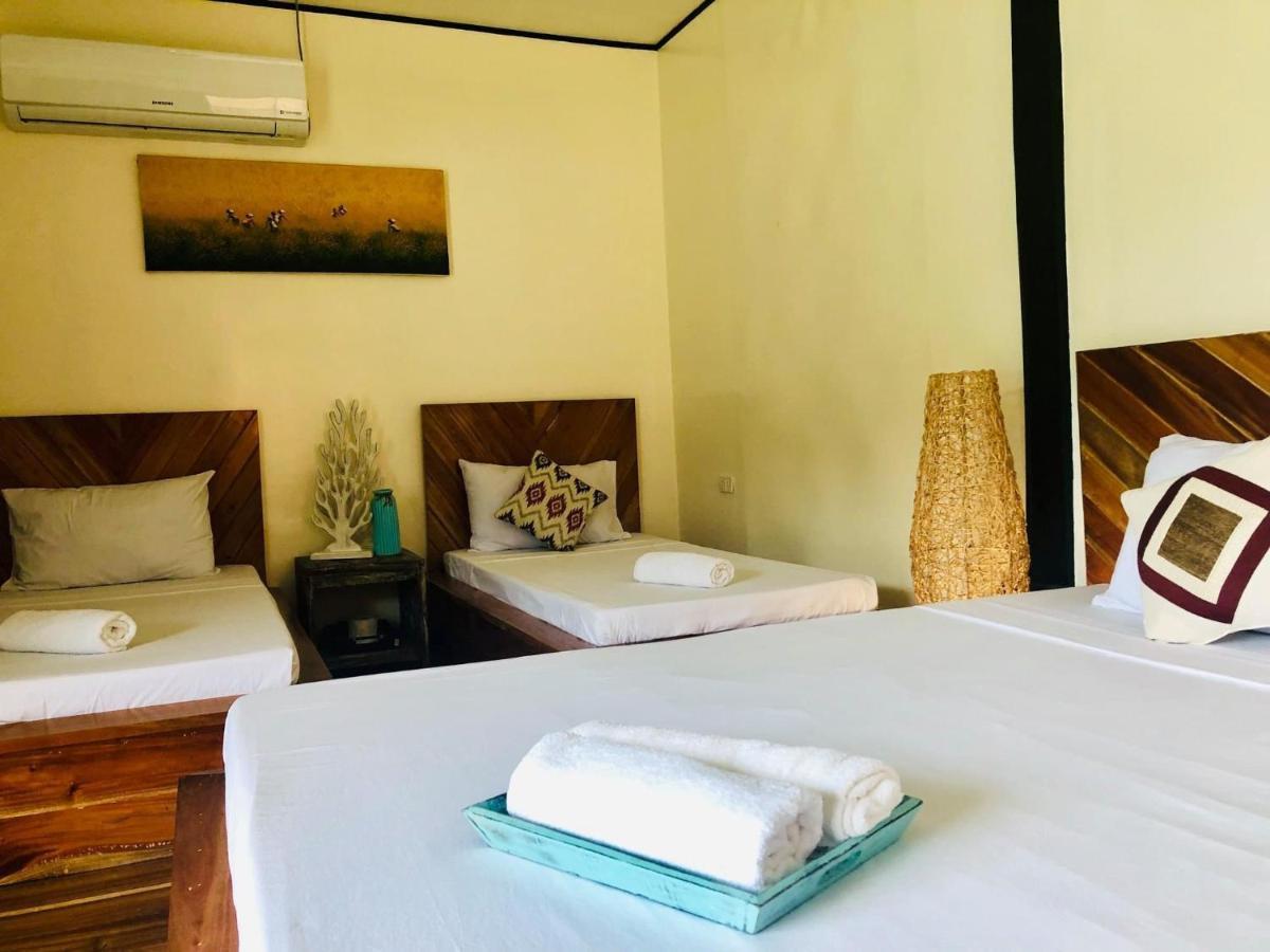 Keira Backpackers Hotel El Nido Eksteriør billede