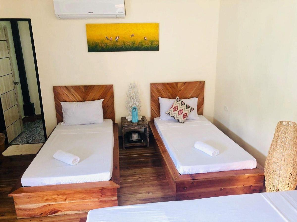 Keira Backpackers Hotel El Nido Eksteriør billede